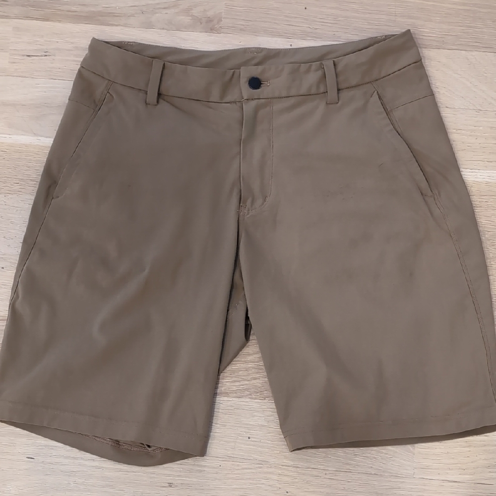 Men's Khaki Shorts